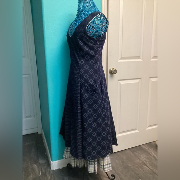 Rebe Maxi Dress - Picture 2 of 4